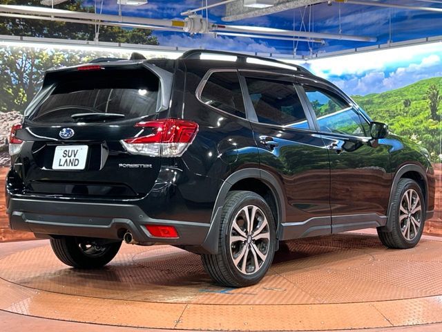 SUBARU FORESTER 2019