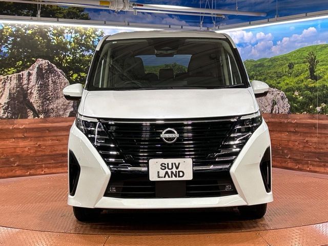 NISSAN SERENA  WG 2023