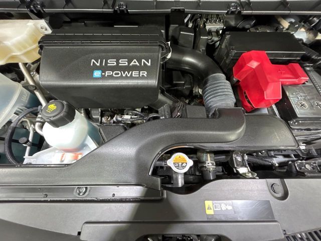 NISSAN SERENA  WG 2023