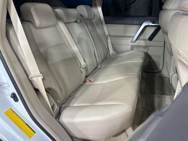 TOYOTA LANDCRUISER PRADO 2023