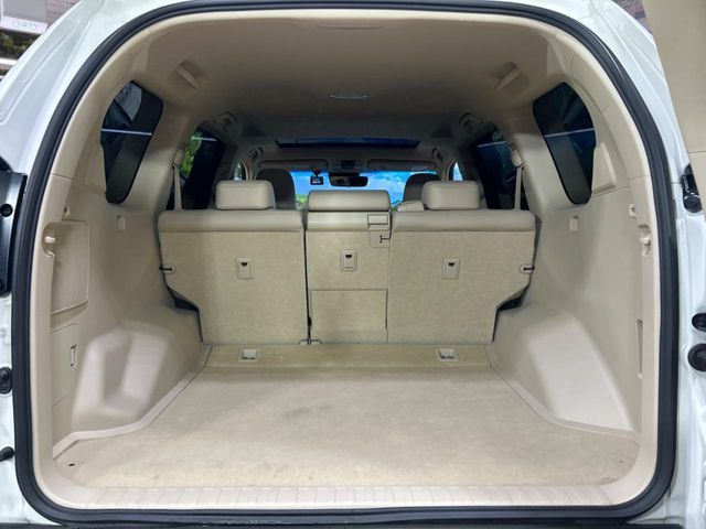 TOYOTA LANDCRUISER PRADO 2023