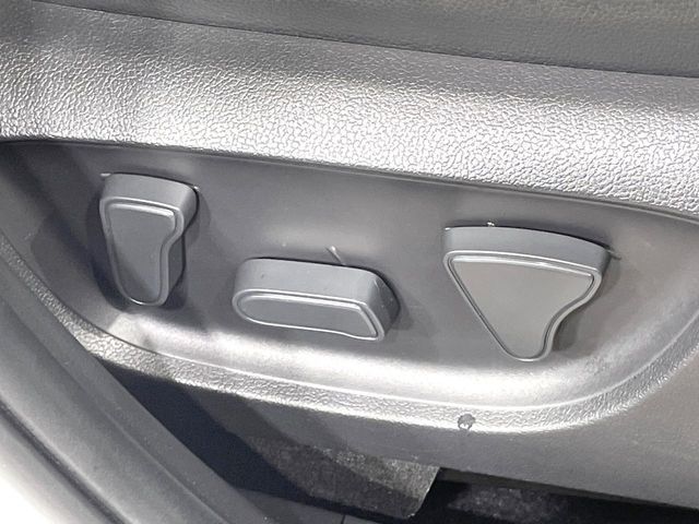 TOYOTA YARIS CROSS HYBRID 2021