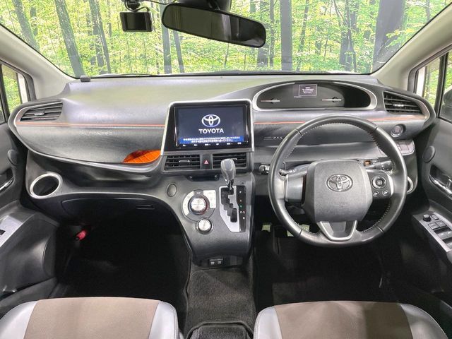 TOYOTA SIENTA 2019