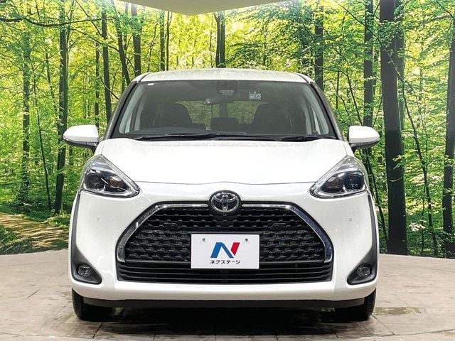 TOYOTA SIENTA 2019