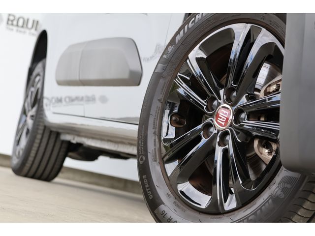 FIAT FIAT DOBLO 2024