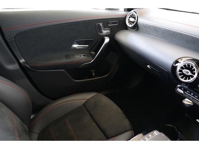 MERCEDES BENZ MERCEDES BENZ CLA Shooting Brake 2020