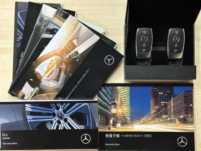 MERCEDES BENZ MERCEDES BENZ GLA class 2023