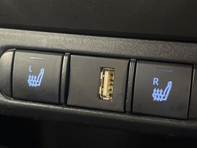 TOYOTA YARIS HYBRID 2020