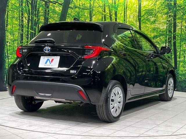 TOYOTA YARIS HYBRID 2020