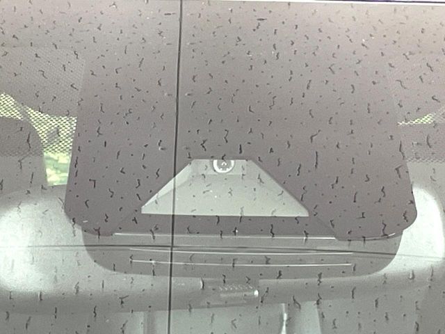 TOYOTA YARIS CROSS HYBRID 2023