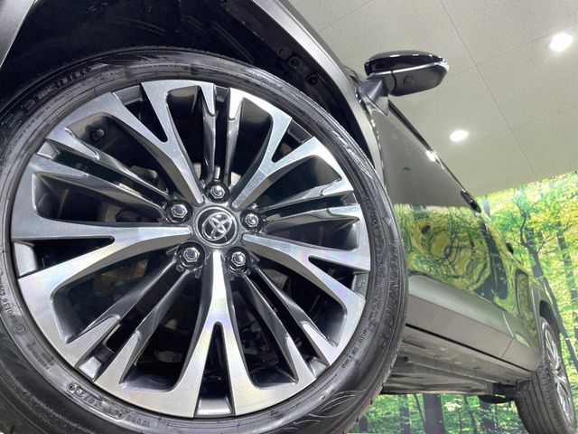 TOYOTA YARIS CROSS HYBRID 2023