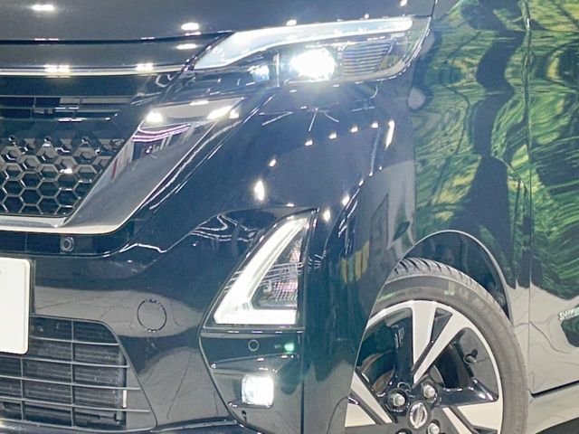 NISSAN ROOX 2020
