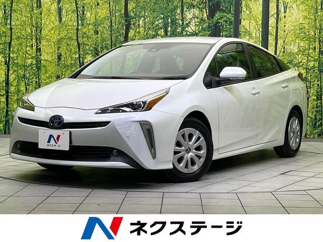 TOYOTA PRIUS 2021