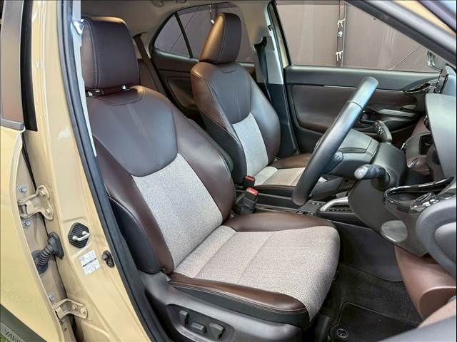 TOYOTA YARIS CROSS HYBRID 2021