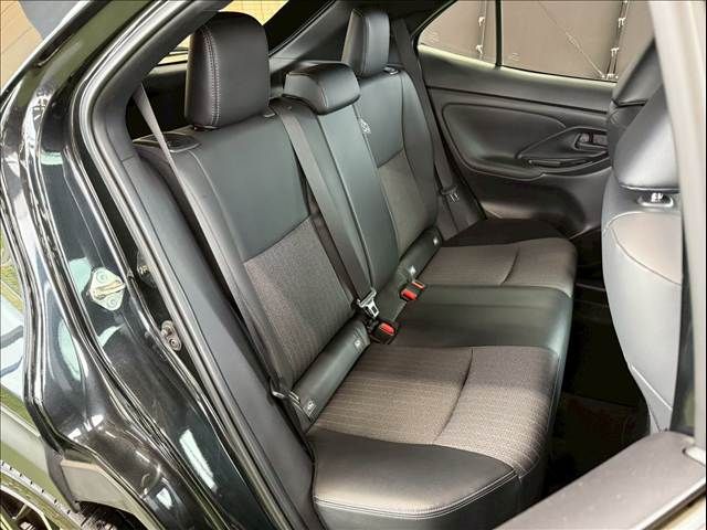 TOYOTA YARIS CROSS 2023