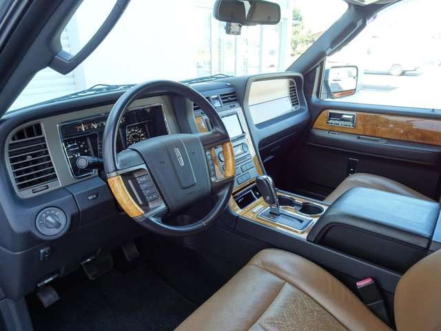 LINCOLN LINCOLN NAVIGATER 4WD 2014