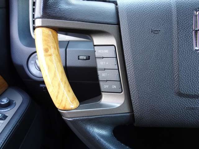 LINCOLN LINCOLN NAVIGATER 4WD 2014