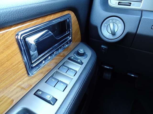 LINCOLN LINCOLN NAVIGATER 4WD 2014