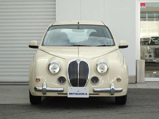MITSUOKA VIEWT Hatchback 2019