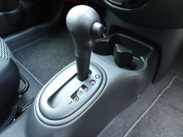 MITSUOKA VIEWT Hatchback 2019