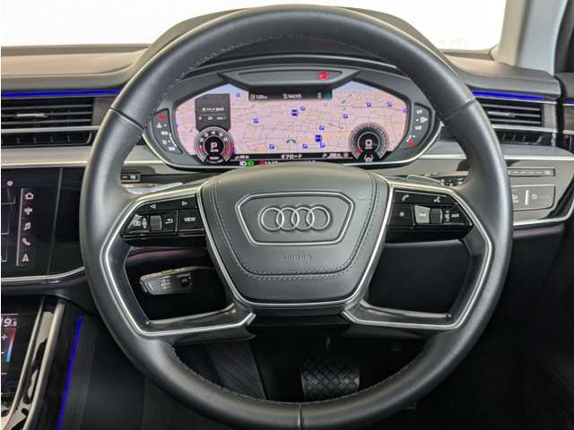 AUDI AUDI A8 2022