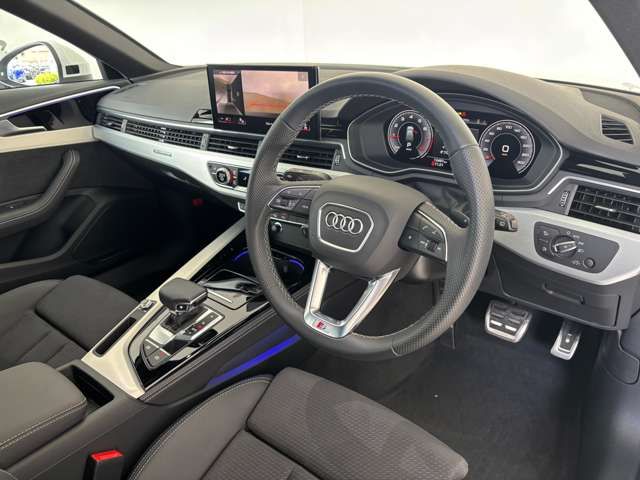 AUDI AUDI A4 AVANT 2023