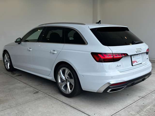 AUDI AUDI A4 AVANT 2023