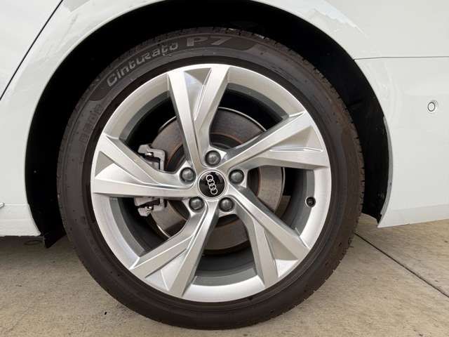 AUDI AUDI A4 AVANT 2023