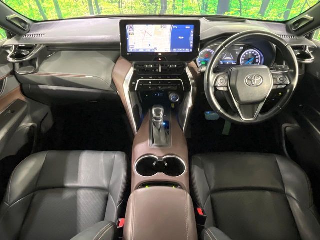 TOYOTA HARRIER HYBRID 2021