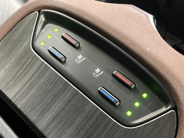 TOYOTA HARRIER HYBRID 2021