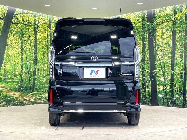 HONDA N BOX CUSTOM 2022