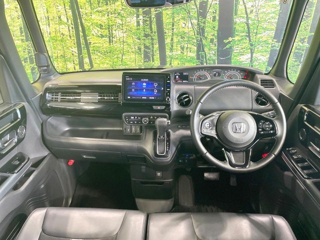 HONDA N BOX CUSTOM 2021