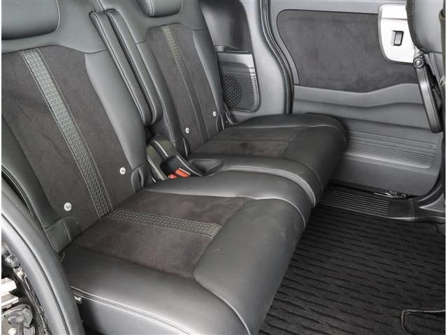 HONDA N BOX CUSTOM 2023