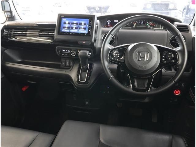 HONDA N BOX CUSTOM 2021