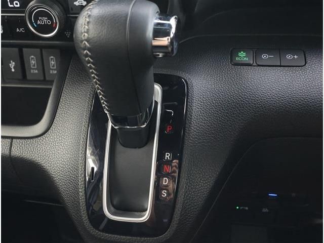 HONDA N BOX CUSTOM 2021