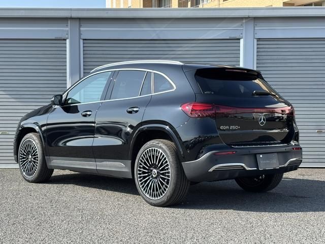 MERCEDES BENZ MERCEDES BENZ EQA 2025