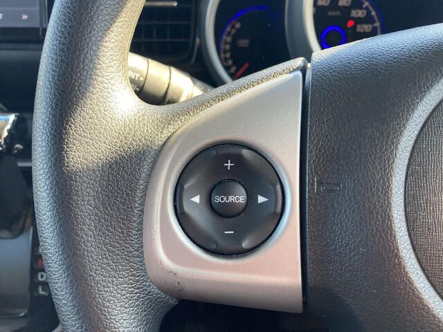 HONDA N BOX CUSTOM 2015