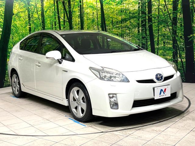 TOYOTA PRIUS 2010