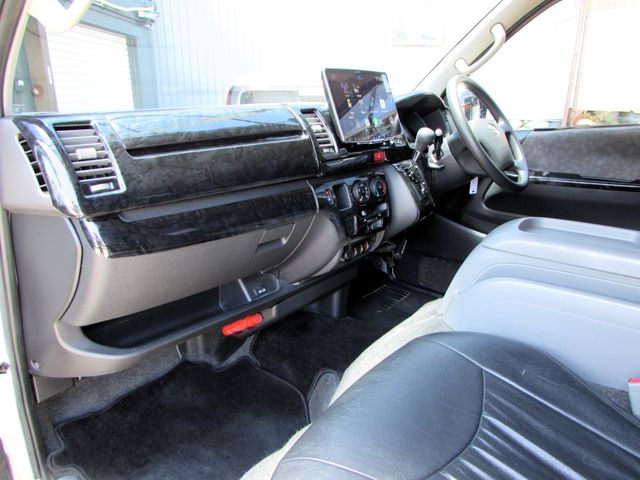 TOYOTA HIACE van 2WD 2007