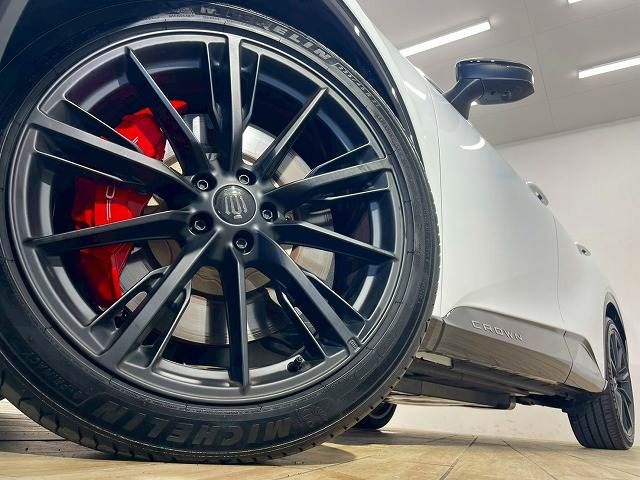 TOYOTA CROWN SPORT 2024