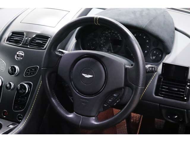 ASTON MARTIN ASTON MARTIN 2016