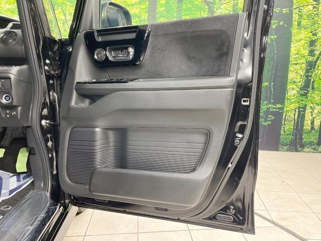 HONDA N BOX CUSTOM 2023