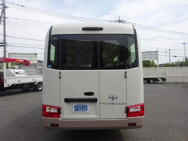 TOYOTA COASTER 2025