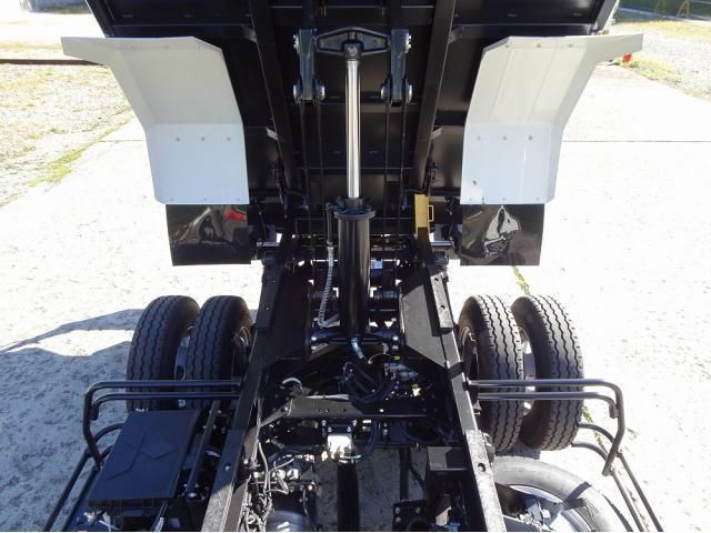 MITSUBISHI FUSOU FIGHTER 2025