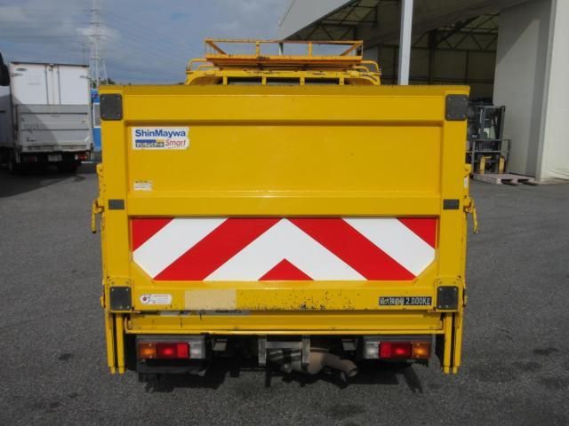 MITSUBISHI CANTER 2018