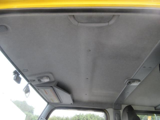 MITSUBISHI CANTER 2018