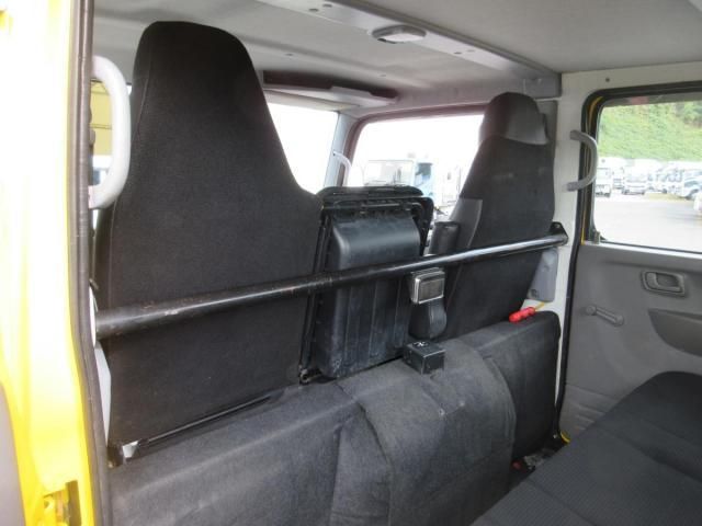 MITSUBISHI CANTER 2018