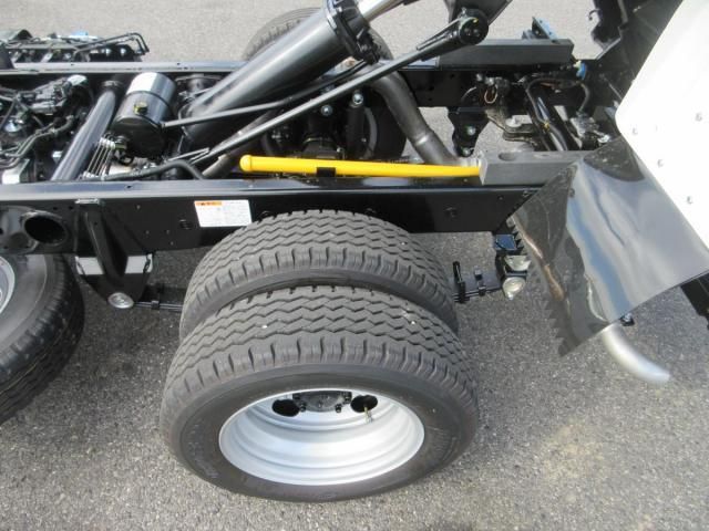 MITSUBISHI CANTER 2025