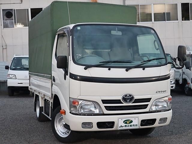 TOYOTA DYNA 2011