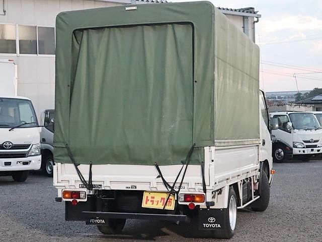 TOYOTA DYNA 2011